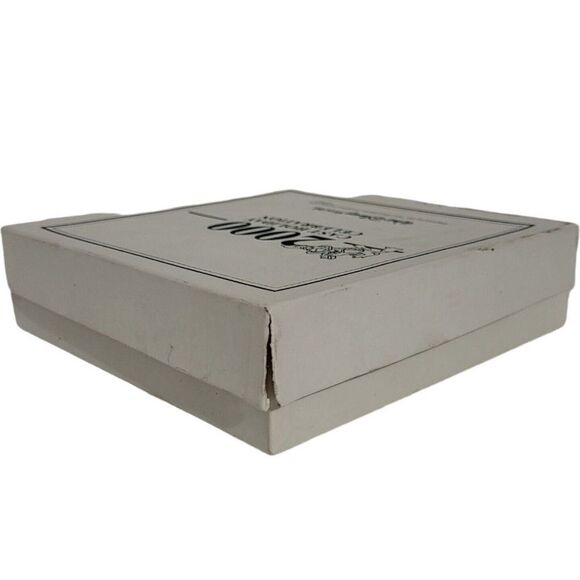 𝅺DISNEY Cast Character Pins Wood Box And Holiday Celebration Photo Frame - Picture 5 of 9